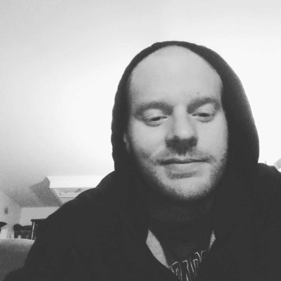 Meet your Posher, Aaron - Picture 1 of 1